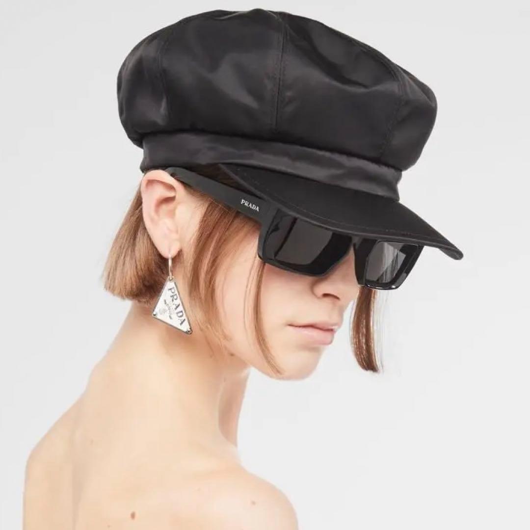 美品 ♡ PRADA 黒 キャスケット 防止 正規品 人気モデル