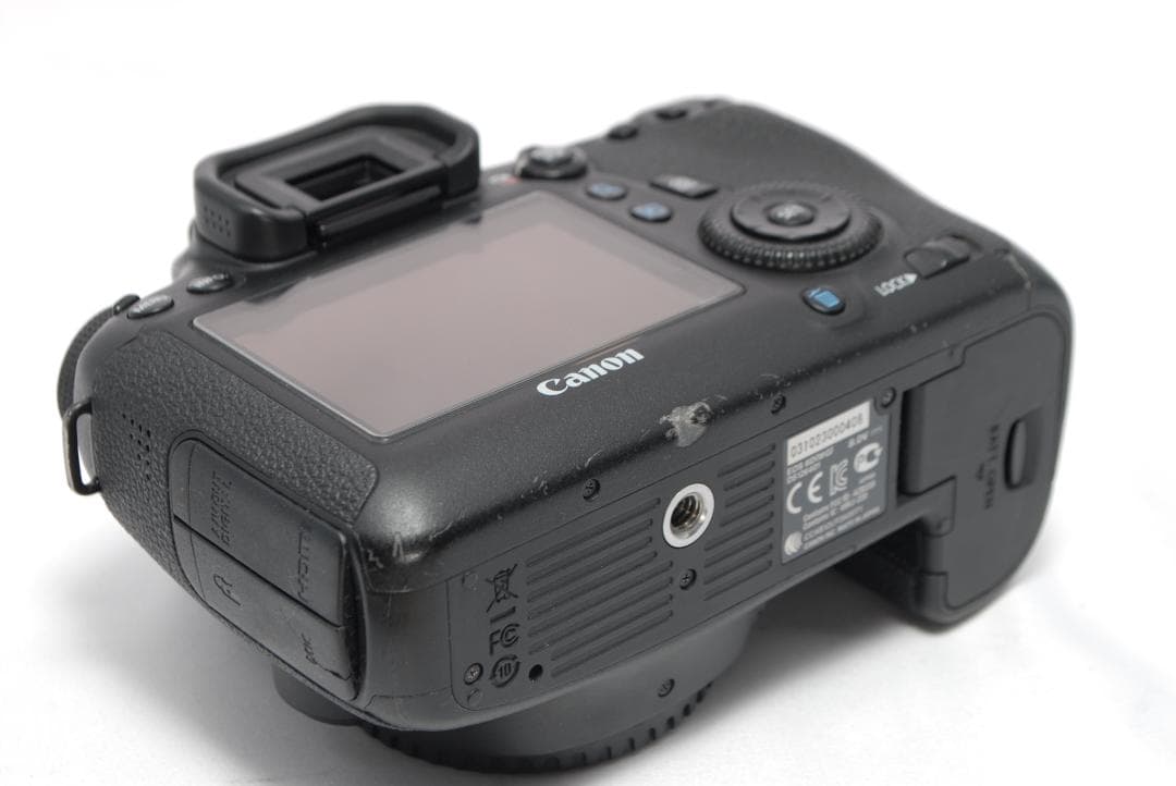 ✨大人気フルサイズモデル✨Wi-Fi搭載✨Canon EOS 6D Wレンズ