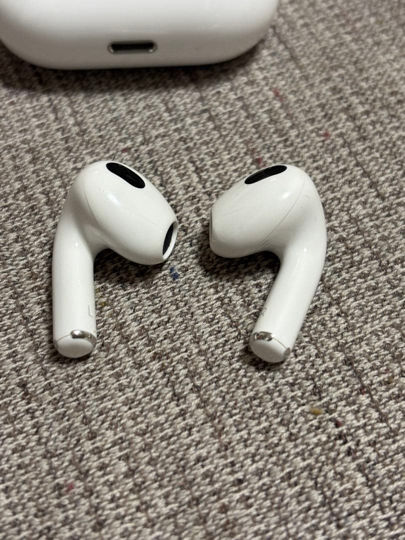 AirPods3本体 MagSafe充電対応