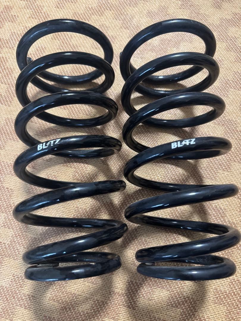 BLITZ ZZR 車高調リア　LA600系　タント系