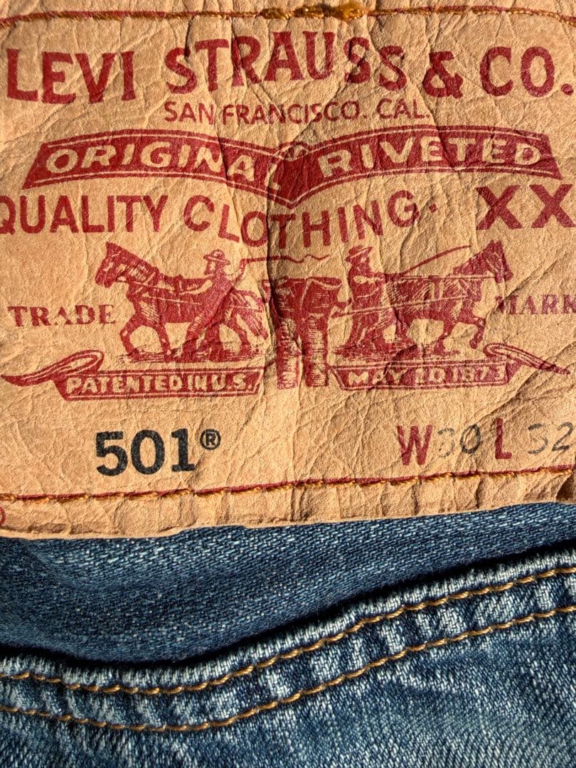 Levi’s 501 USA製 90s 赤タブe W30 L32 色落ち良好