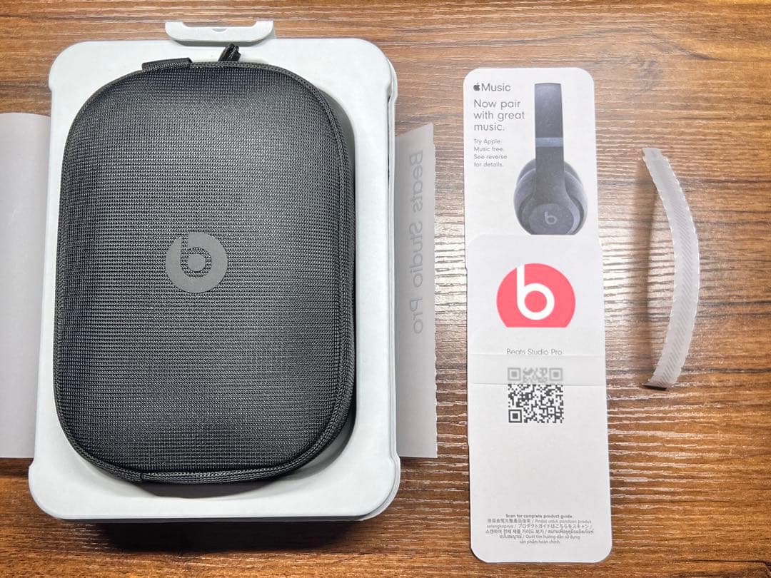 「極美品」　Beats Studio Pro ブラック　国内正規品