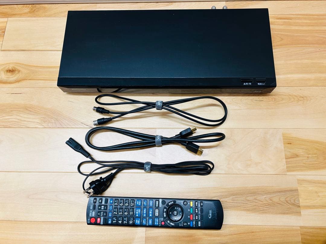 Panasonic 2017年製 500GB 2チューナー ブルーレイレコーダー