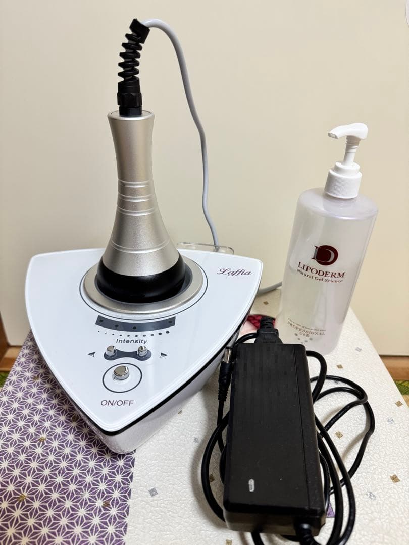 キャビテーション Laffia 40kHz 家庭用美容器 ジェル付き