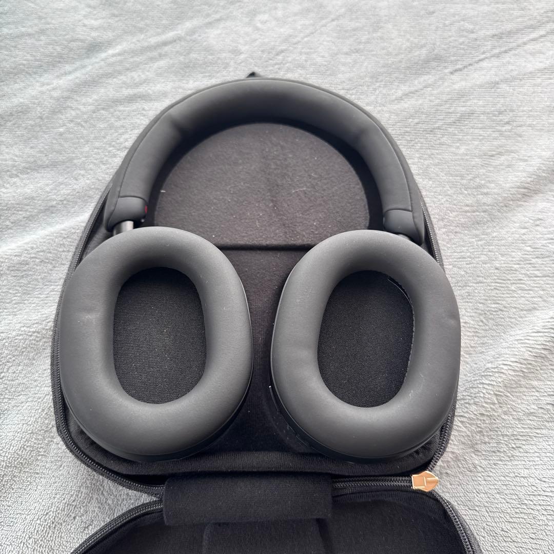 SONY WH-1000XM5 ブラック ケース付き
