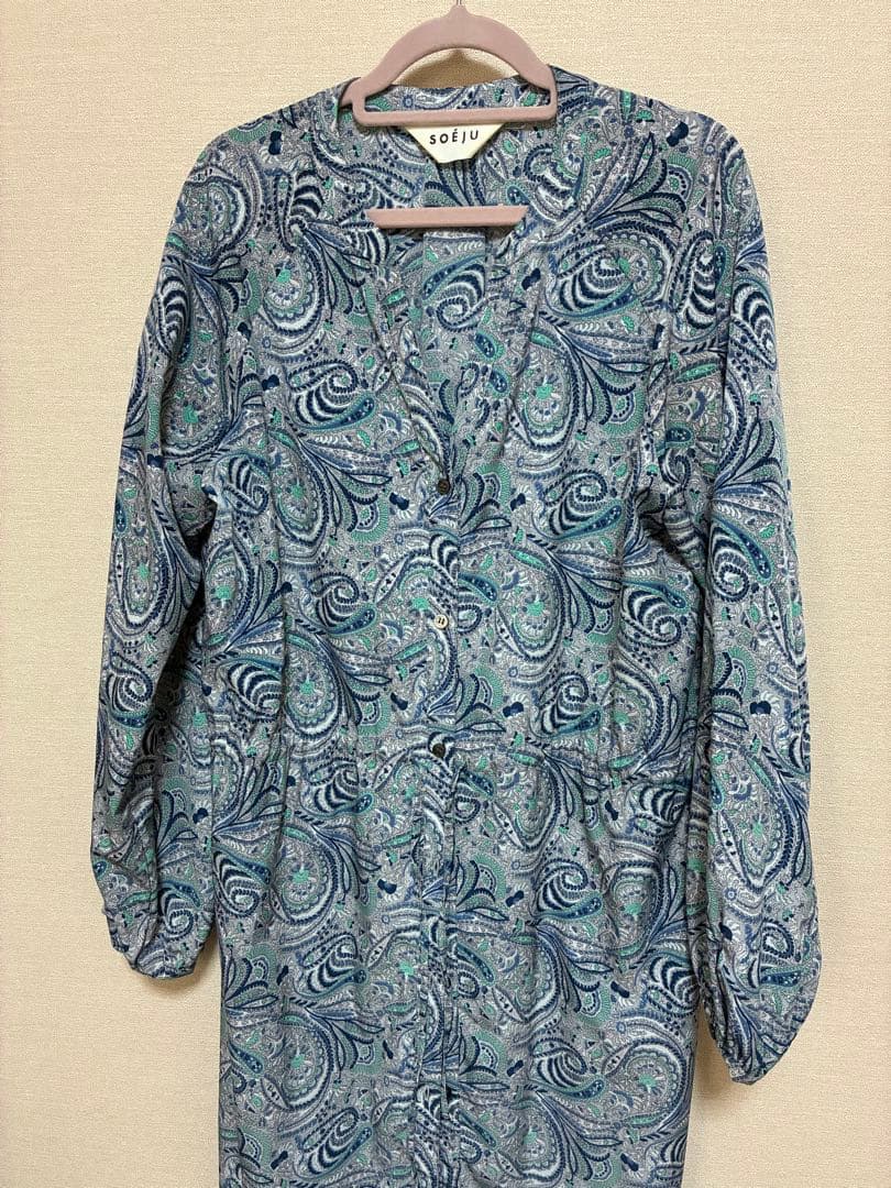 SOEJU ソージュ　ペイズリー柄ワンピース　L.GLAY ライトグレーFREE