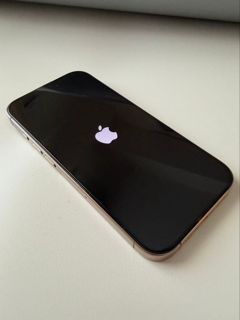 iPhone16Pro　デザートチタニウム　256GB　SIMフリー