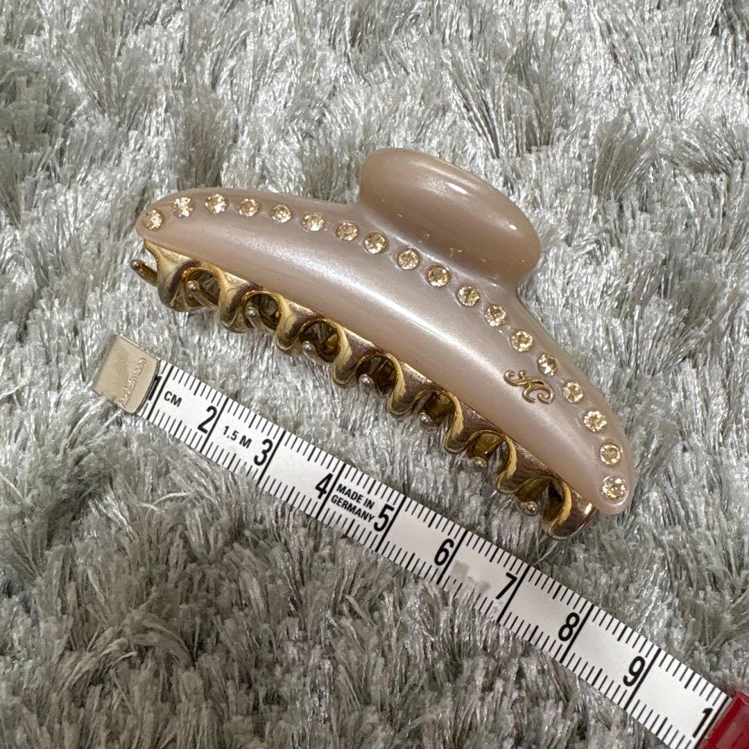 accaのヘアクリップ