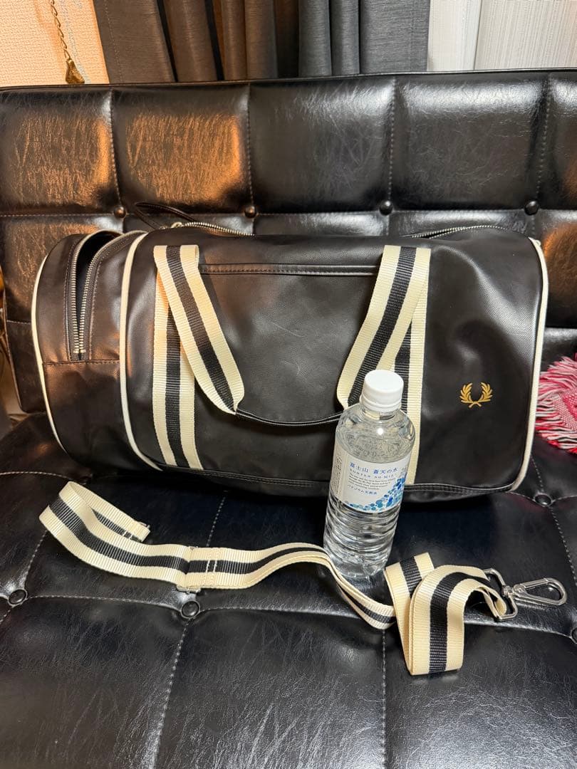 FRED PERRY フレッドペリー　ボストンバック　ドラムバック