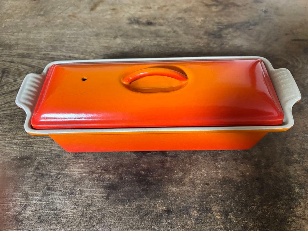 ルクルーゼ テリーヌ型 28オレンジ 廃盤品 LE CREUSET