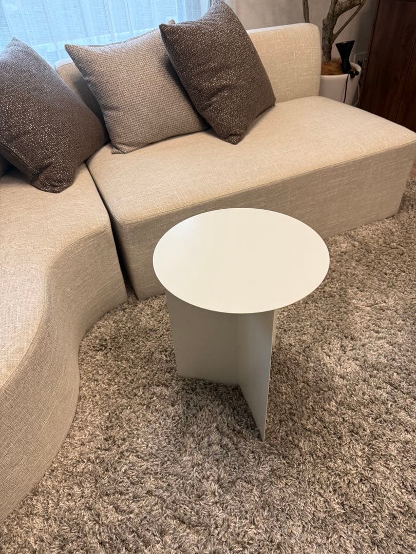 SLIT TABLE STEEL HIGH（スリットテーブル スチールハイ）　白