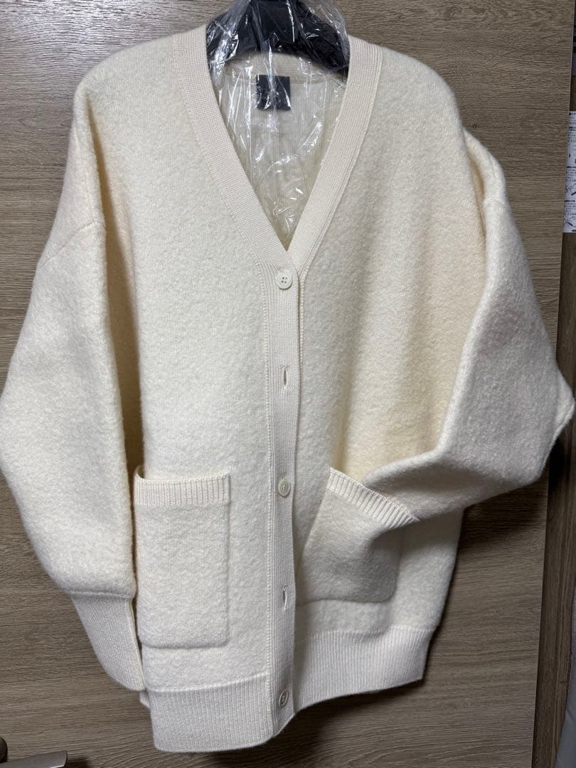 最終お値下げ‼️スピックアンドスパン ブークレダブルフェイス カーディガン