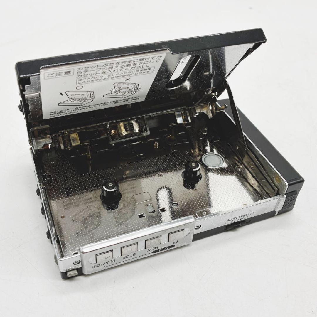 TOSHIBA ポータブルカセットプレーヤー Walky KT-GS4 通電OK