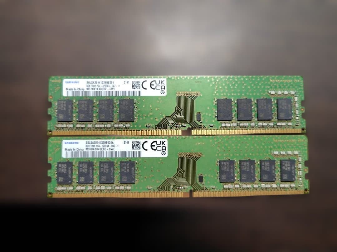 【中古】M378A1K43EB-CWE U-DIMM 8GB 2枚