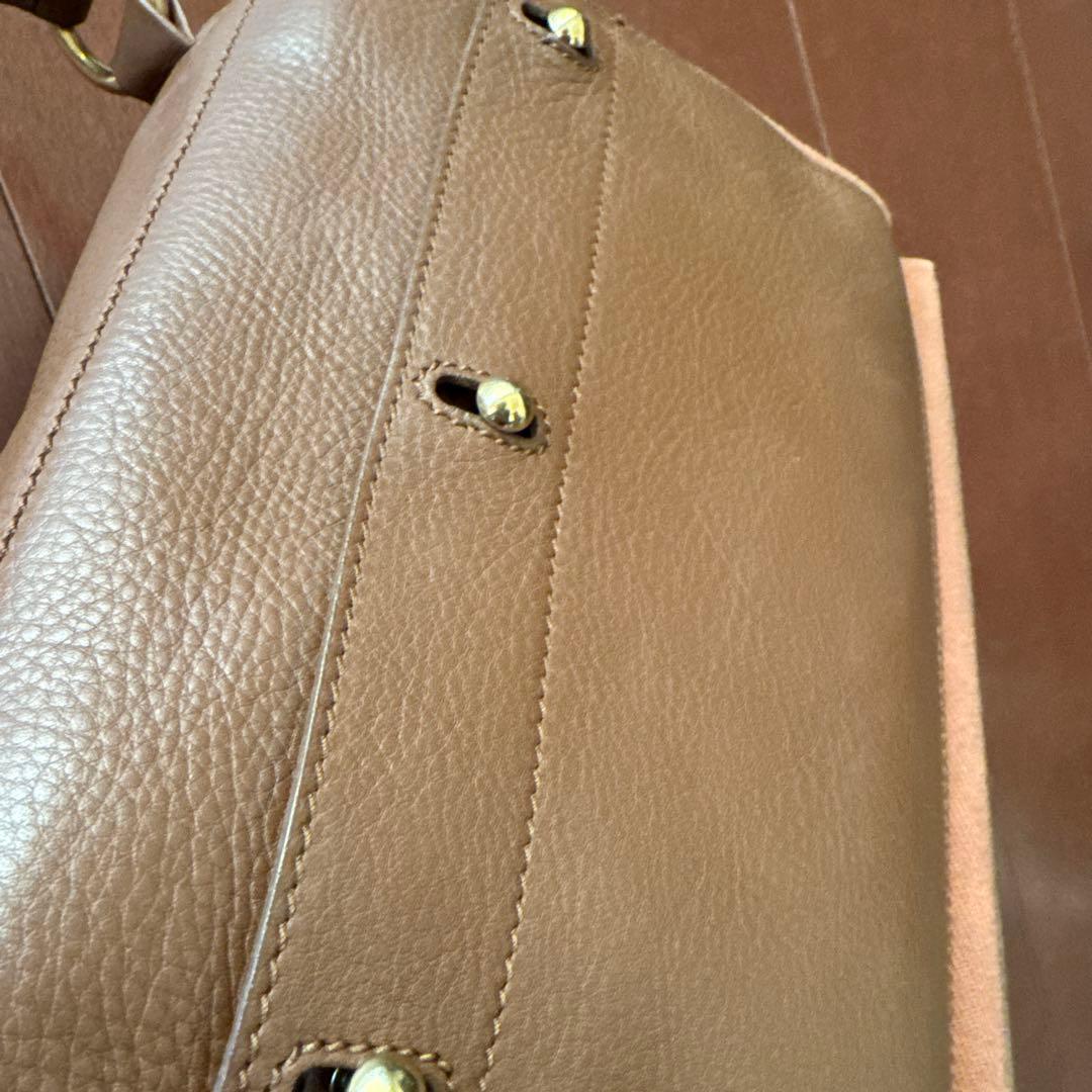 イヴサンローラン ミューズトゥ