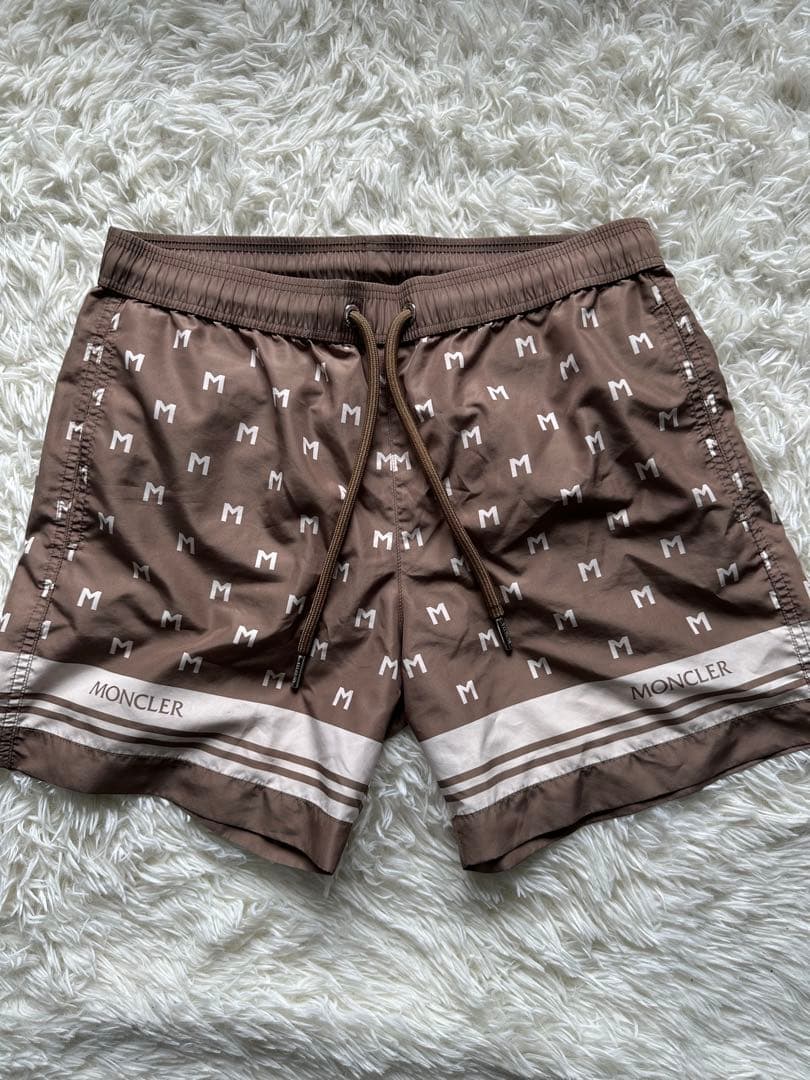 よ*ー様 MONCLER ブラウン Mロゴ 水着 Sサイズ