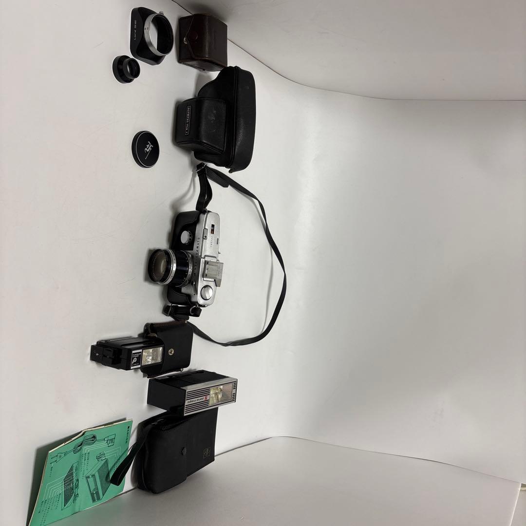 d*7様 Olympus Pen FT /Zuiko 40mm f1.4/ストロ