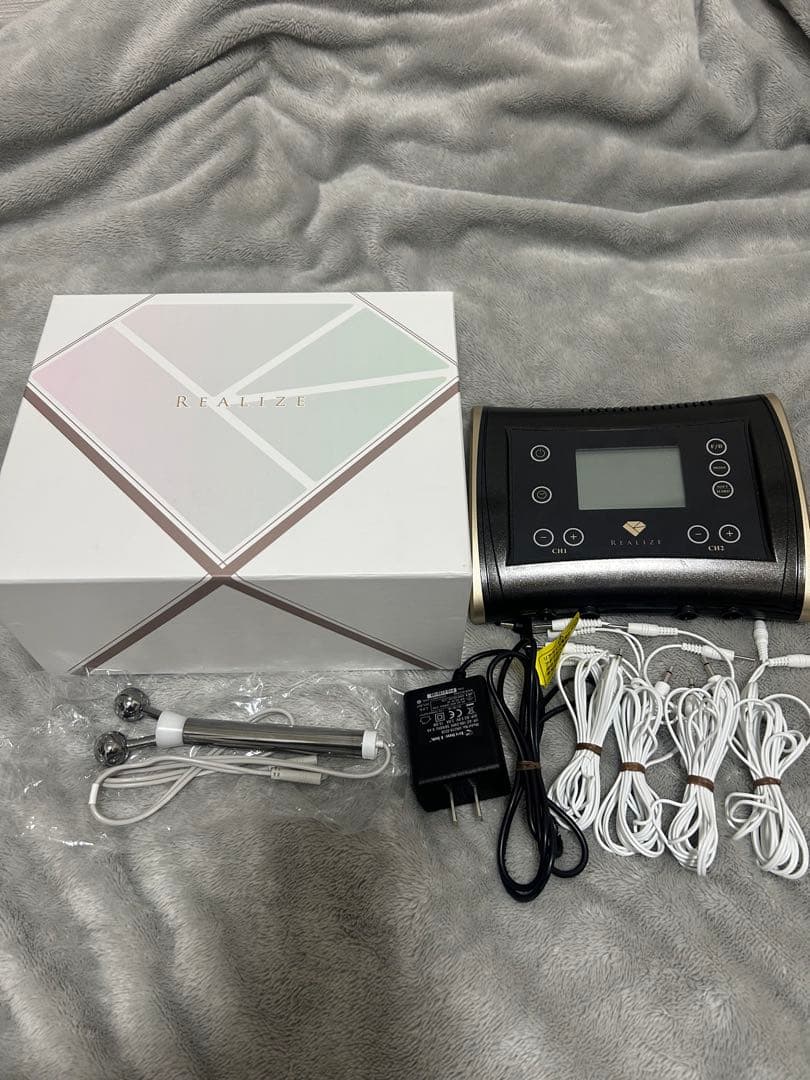 動作確認済み！スリムビューティハウスRIALIZI 美容機器