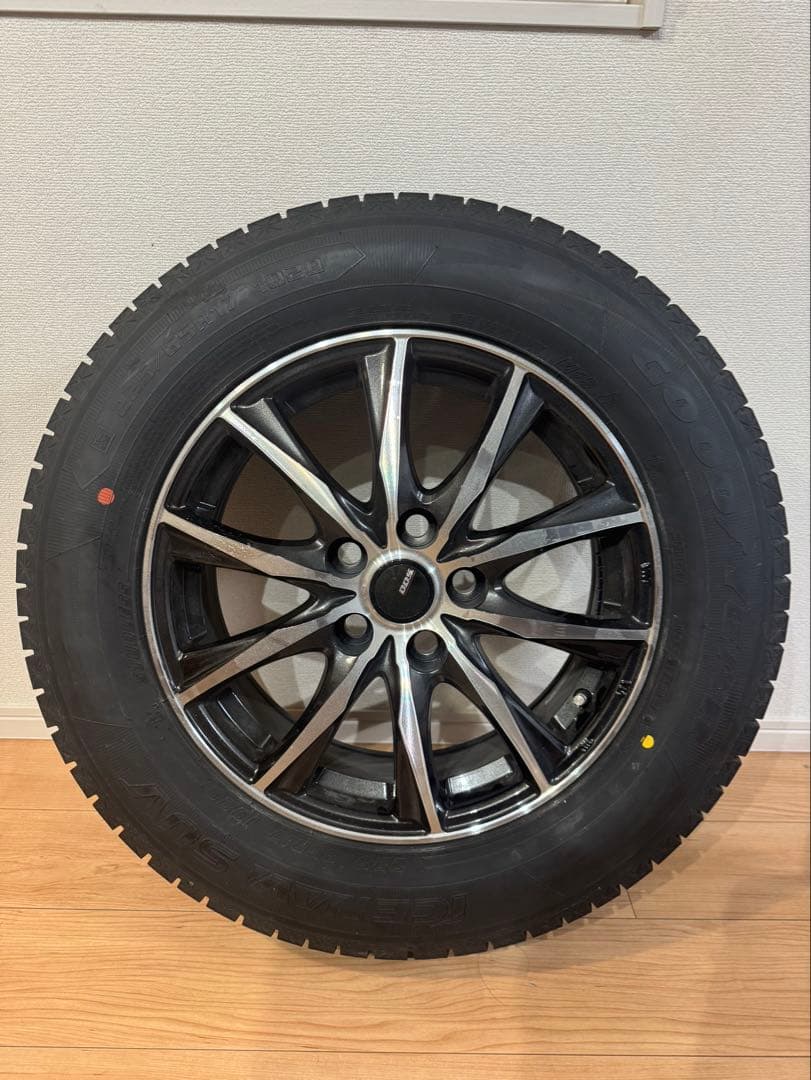アルファード/ヴェルファイア40系　スタッドレスタイヤホイールセット！　美品！