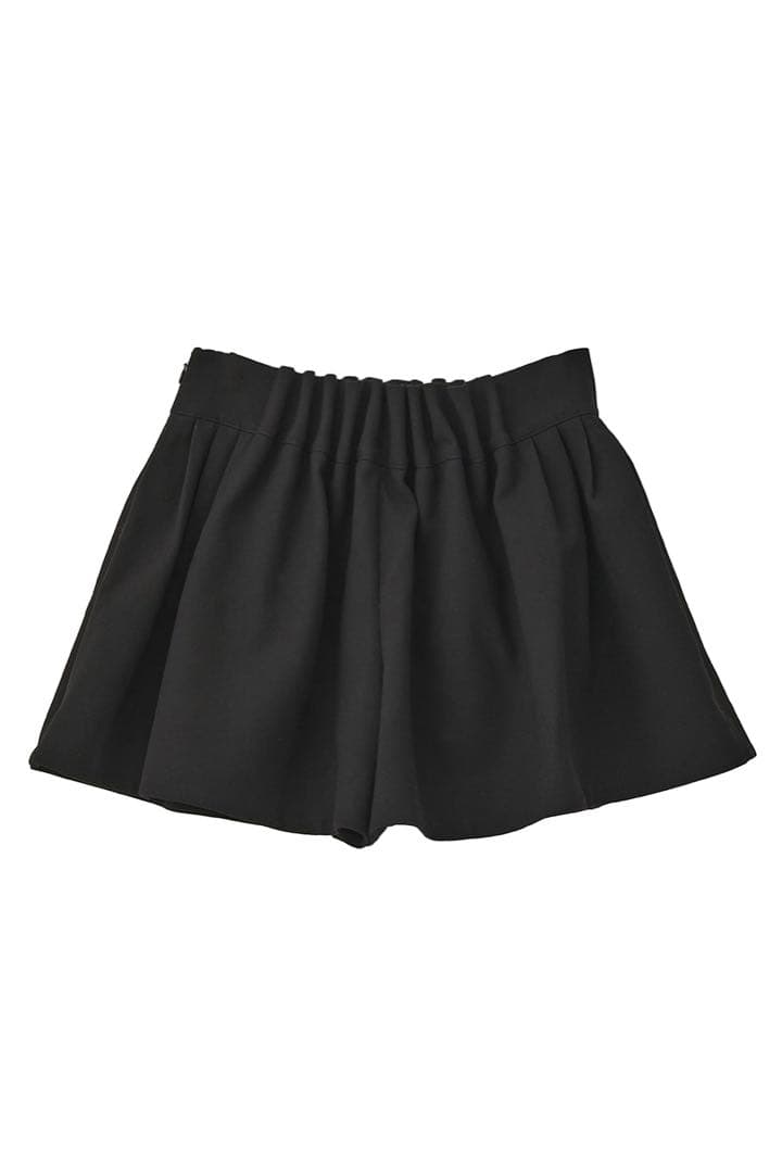 CLANE クラネ　LOW WAIST TUCK SHORT PANTS