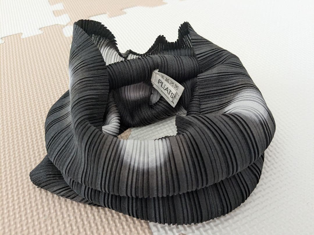 プリーツプリーズ　スヌード