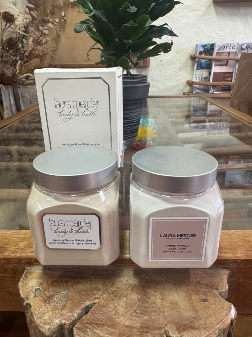 LAURA MERCIER AMBRE VANILLE ボディクリーム