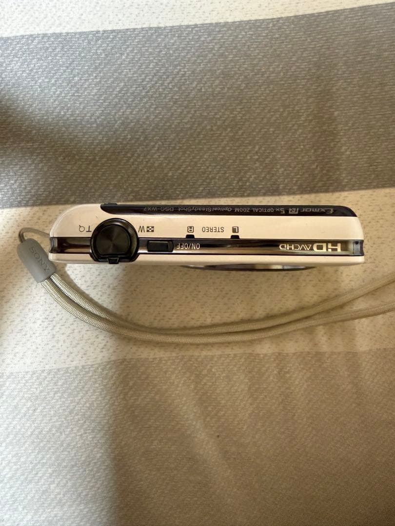 SONY Cyber-shot 16.2メガピクセル ホワイト