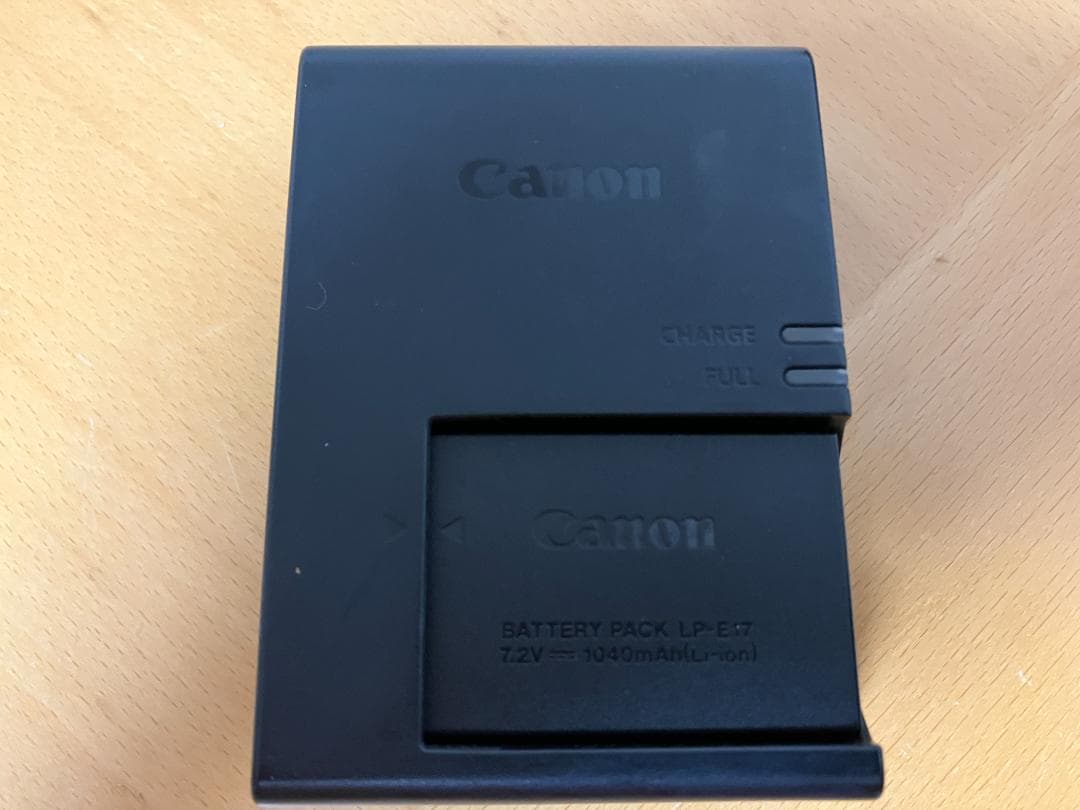 Canon EOS M5セット（レンズ1本/充電器など）