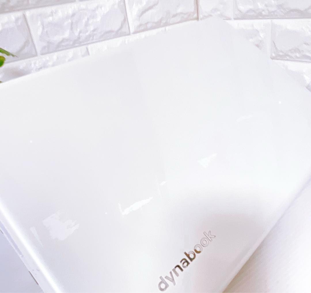 【YouTubeに最適】カメラ付ノートパソコン