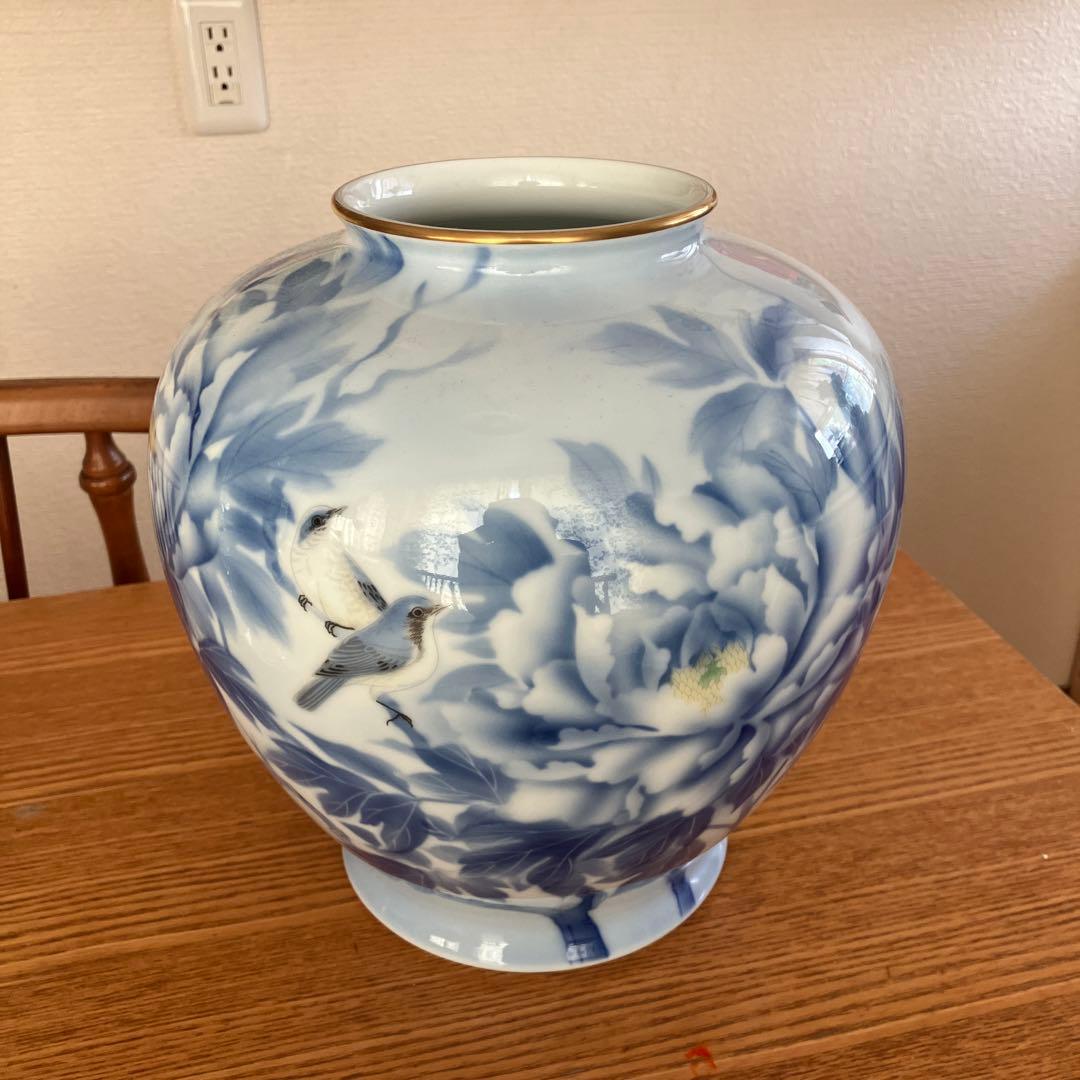 深川製磁　宮内庁御用達　官窯染付　花鳥絵　牡丹カワセミ　花瓶1個　高さ約25.5