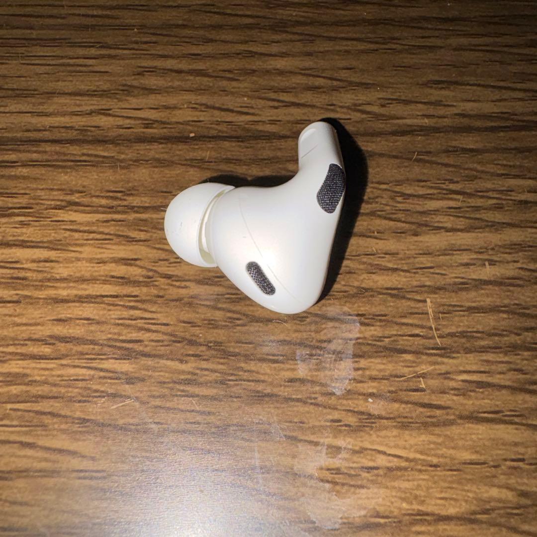 【匿名配送】AirPods Pro2 USB-C右耳用　M 片方のみ　純正正規品