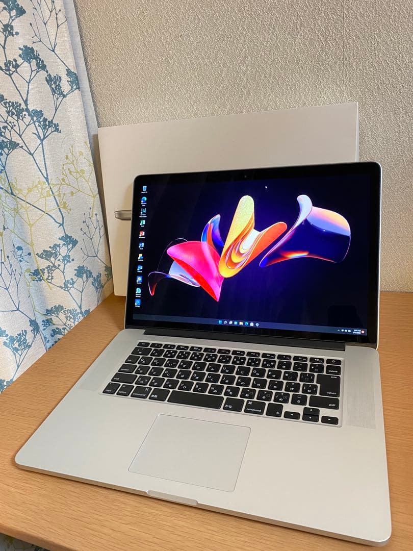 美品 Apple MacBook Pro 元箱 メモリ16GB CAD/3D設計