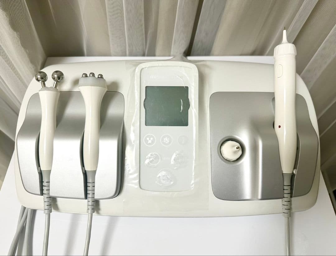 点検証明付き　追加値下げ　超美品　ミシレルトⅡ 　シミケア2種