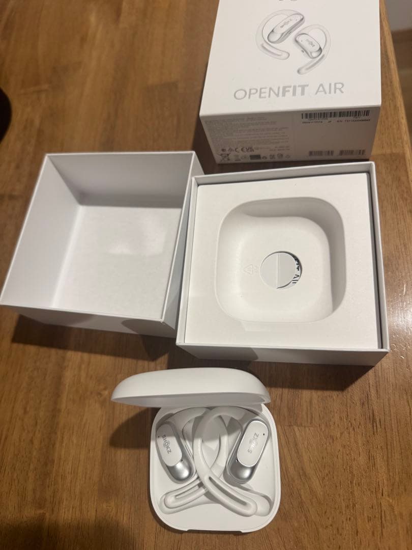 SHOKZ OPENFIT AIR ワイヤレスイヤホン　ホワイト