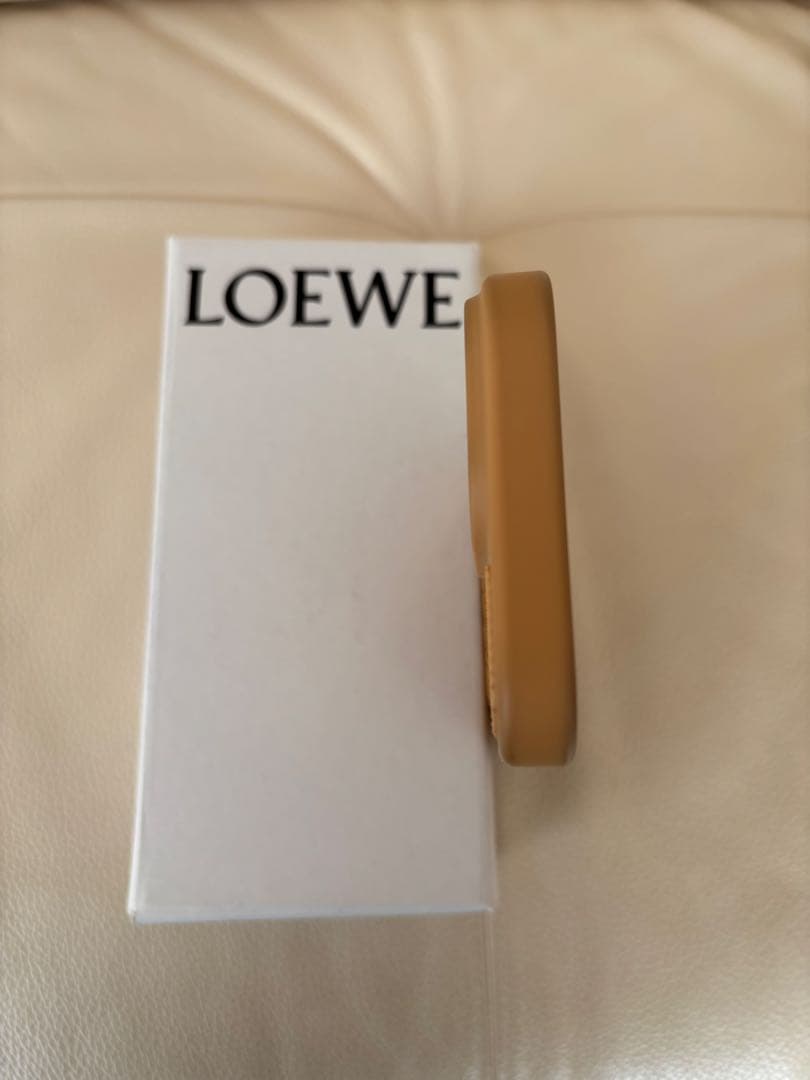 【価格交渉可】LOEWE シリコンケース iPhone14Pro Max