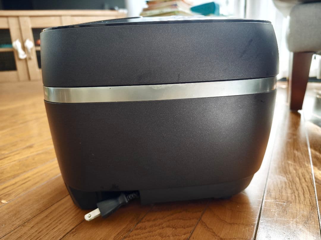 値下:TIGER炊飯器 土鍋圧力IH式 JPJ-A060 3.5合炊き