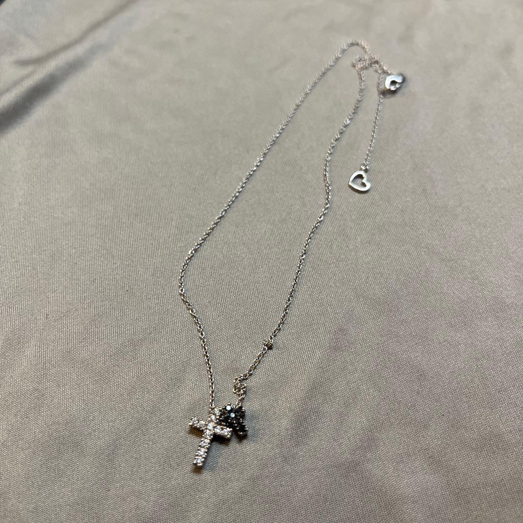 ポンテヴェキオPonte Vecchio ダイヤモンド クロスネックレス