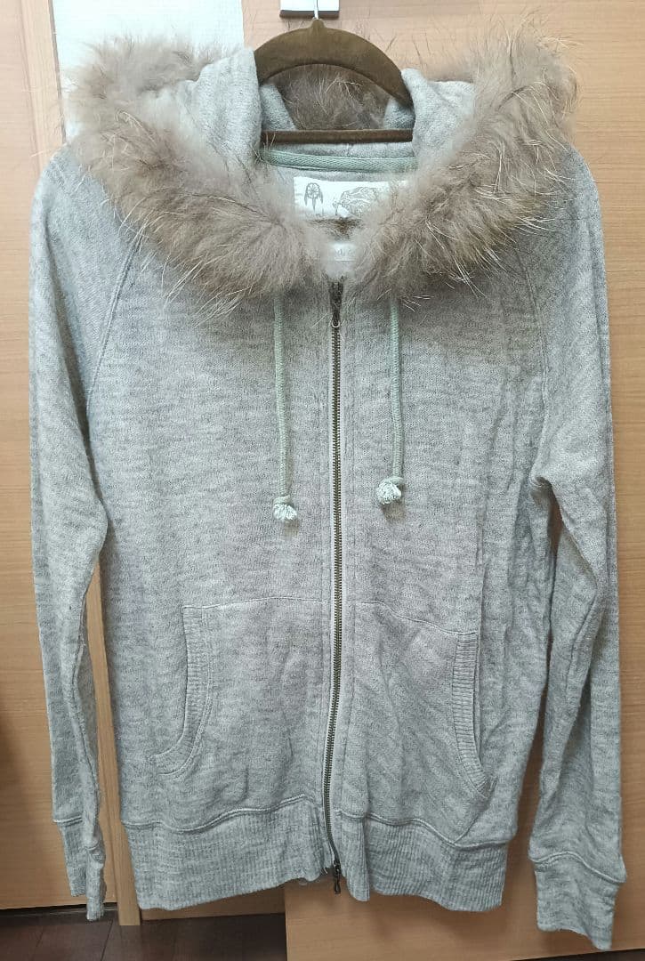 \お値下げ/【美品】goa ★ファー付き★フードパーカー