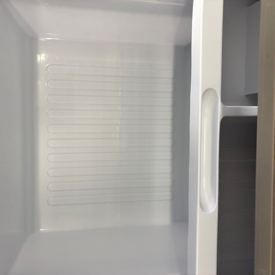 858❤️冷蔵庫　SHARP　300-400ℓ　大型　両開き　中古　安い　設置無料