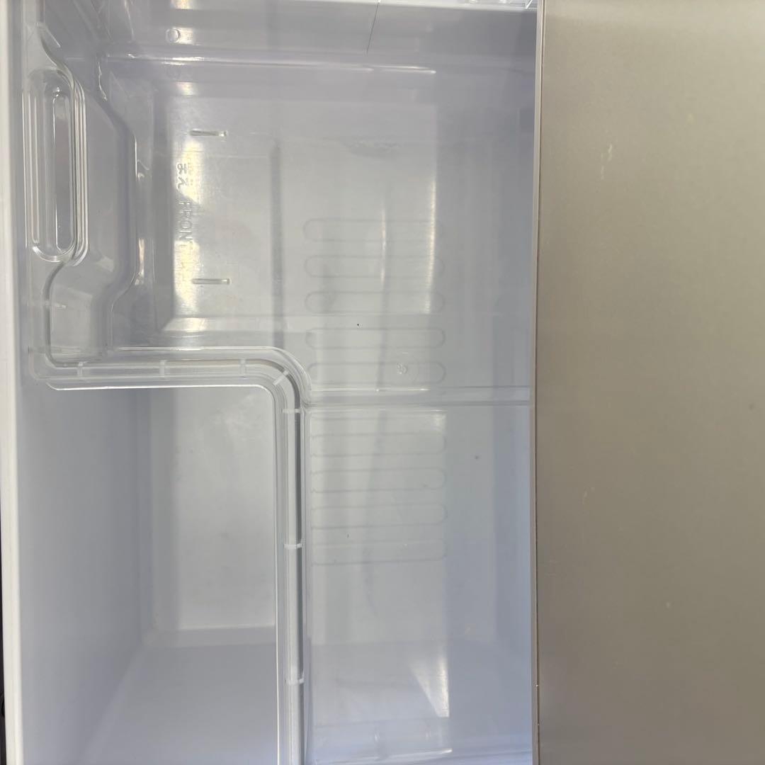 858❤️冷蔵庫　SHARP　300-400ℓ　大型　両開き　中古　安い　設置無料
