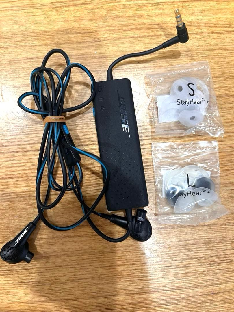 Bose QuietComfort 20 ノイズキャンセリングイヤホン