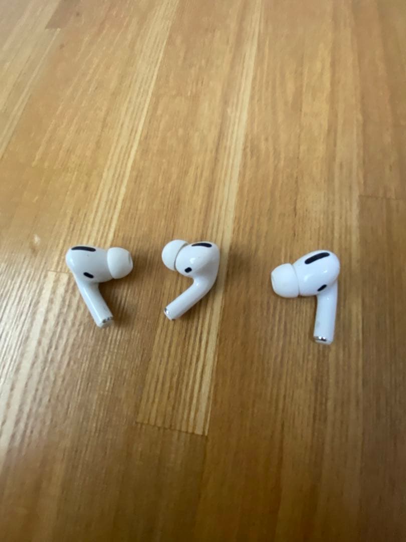 AirPodsプロ 左1   右2