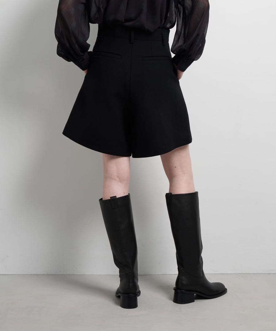 LANVIN en Bleu ♡ ウールメルトン ショートパンツ