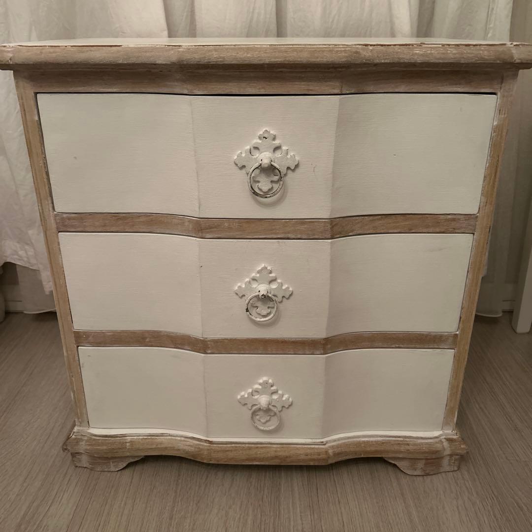 サラグレース　ブランディボワール　チェスト