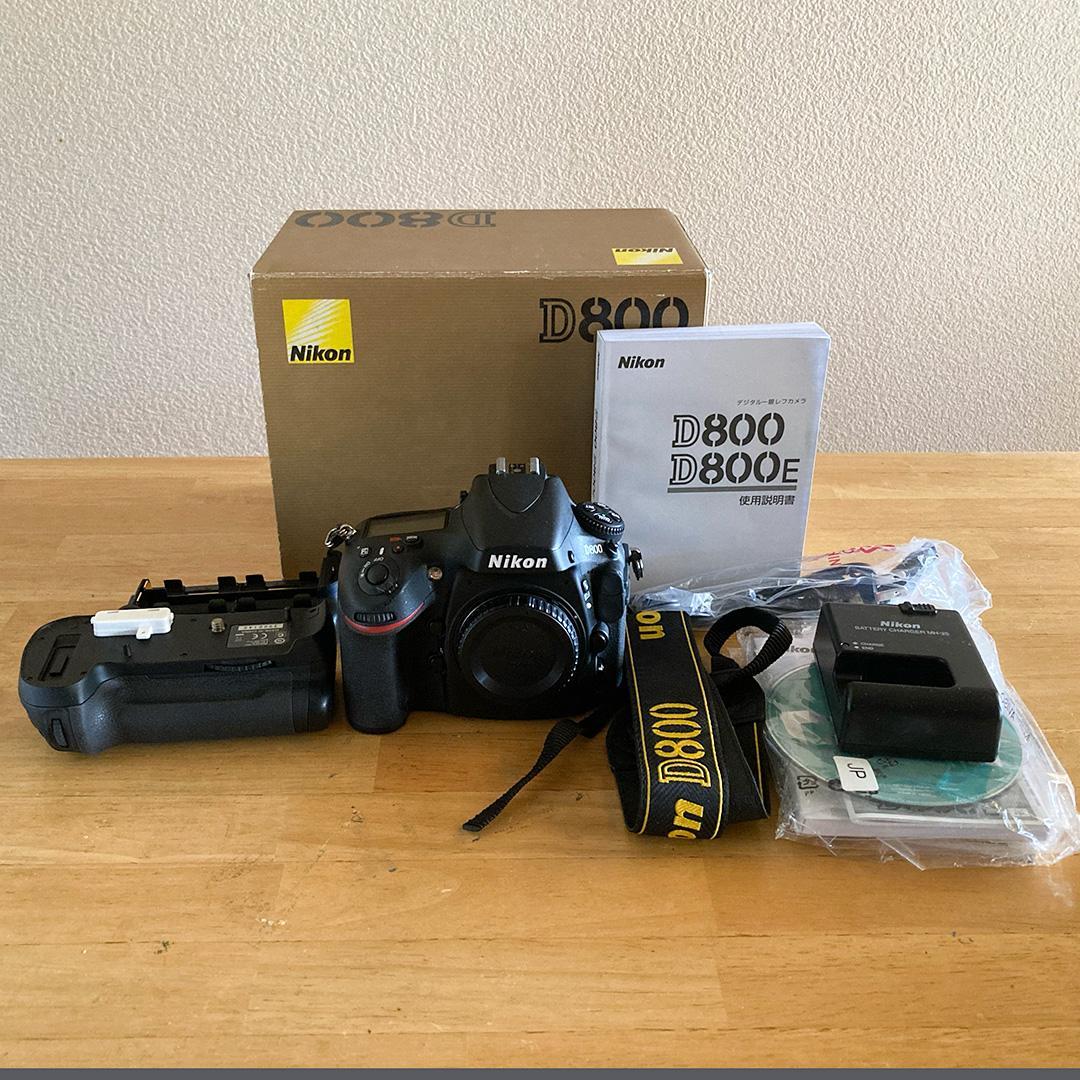 Nikon D800 バッテリーグリップ CFカード込み