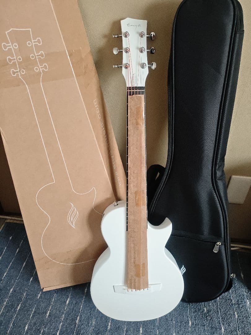 ENYA GO ミニギター