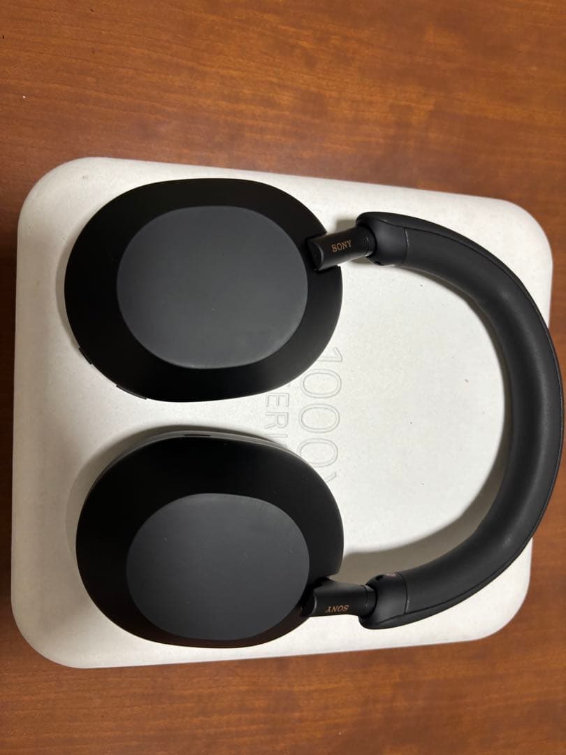 SONYワイヤレスノイズキャンセリングステレオヘッドホン WH-1000XM5