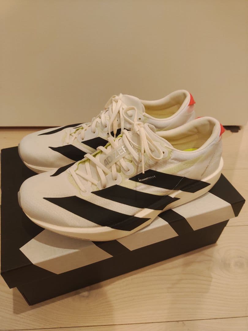 H*送様 アディゼロ ジャパン 9 25センチ