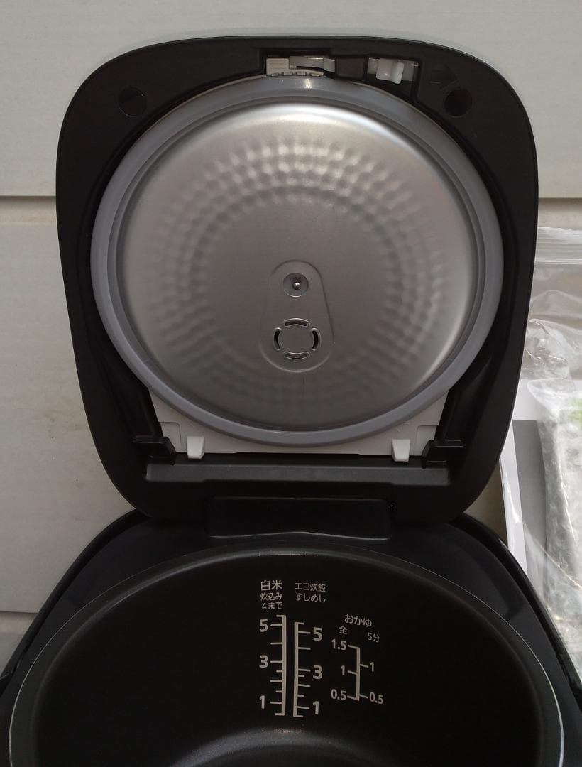 展示品PanasonicIH炊飯器SR-FE101-K