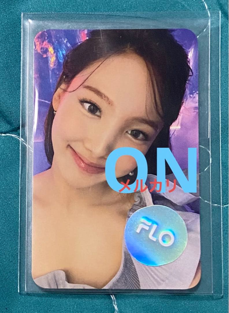 ナヨン FLO×TWICE トレカ フォトカード 当選品 未開封